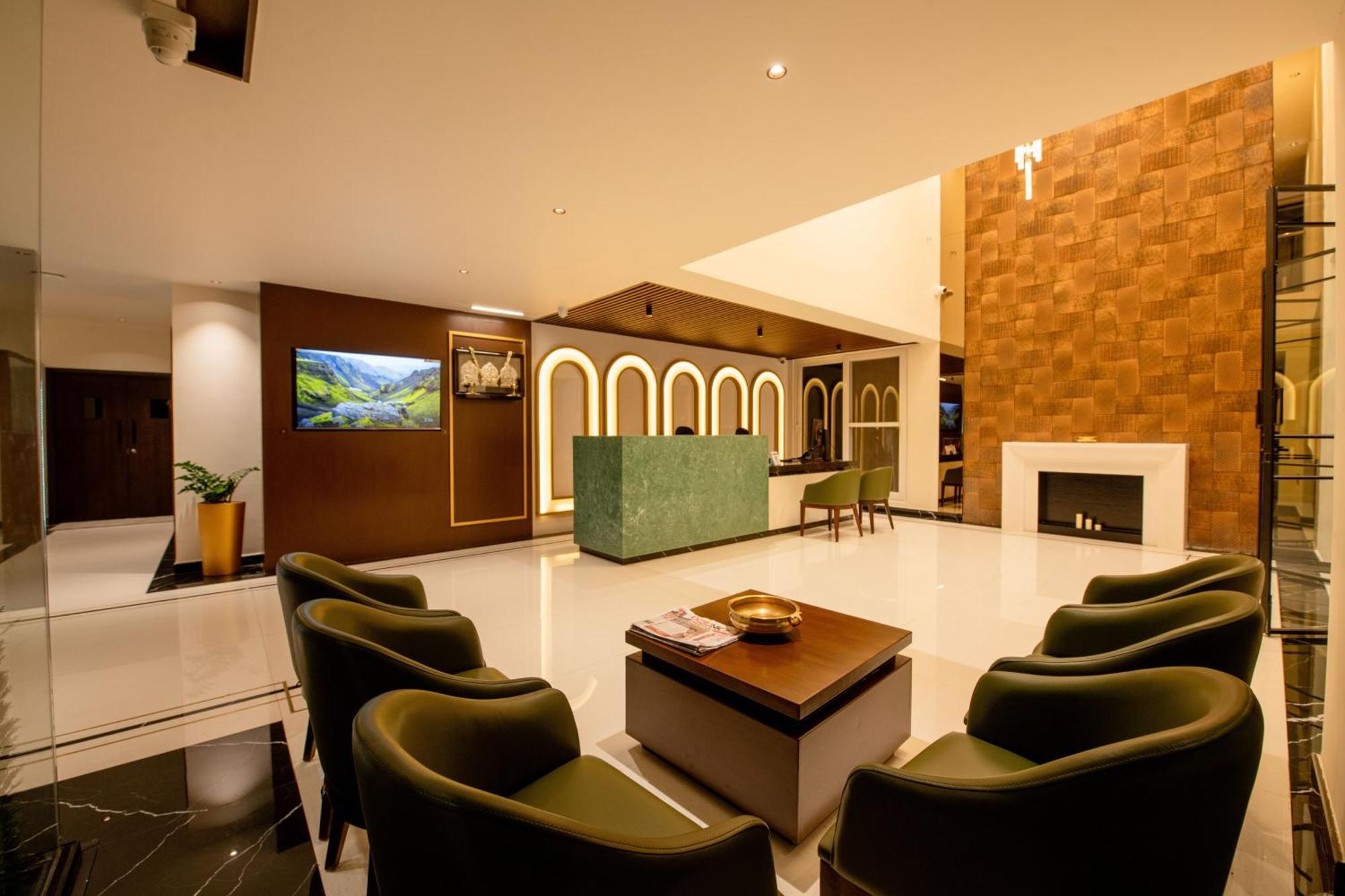 Hotel Mysore Radiance Exterior foto