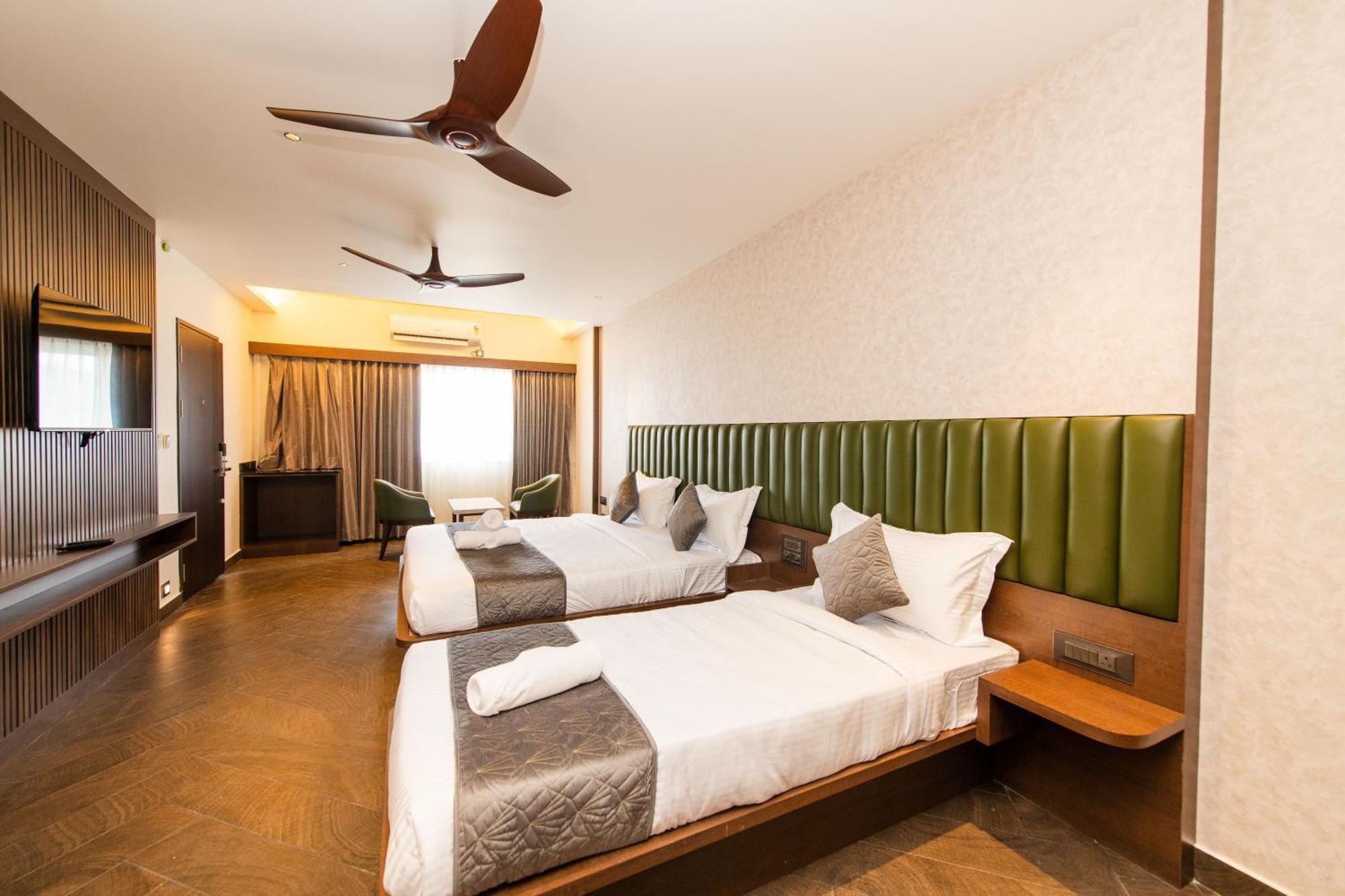 Hotel Mysore Radiance Exterior foto