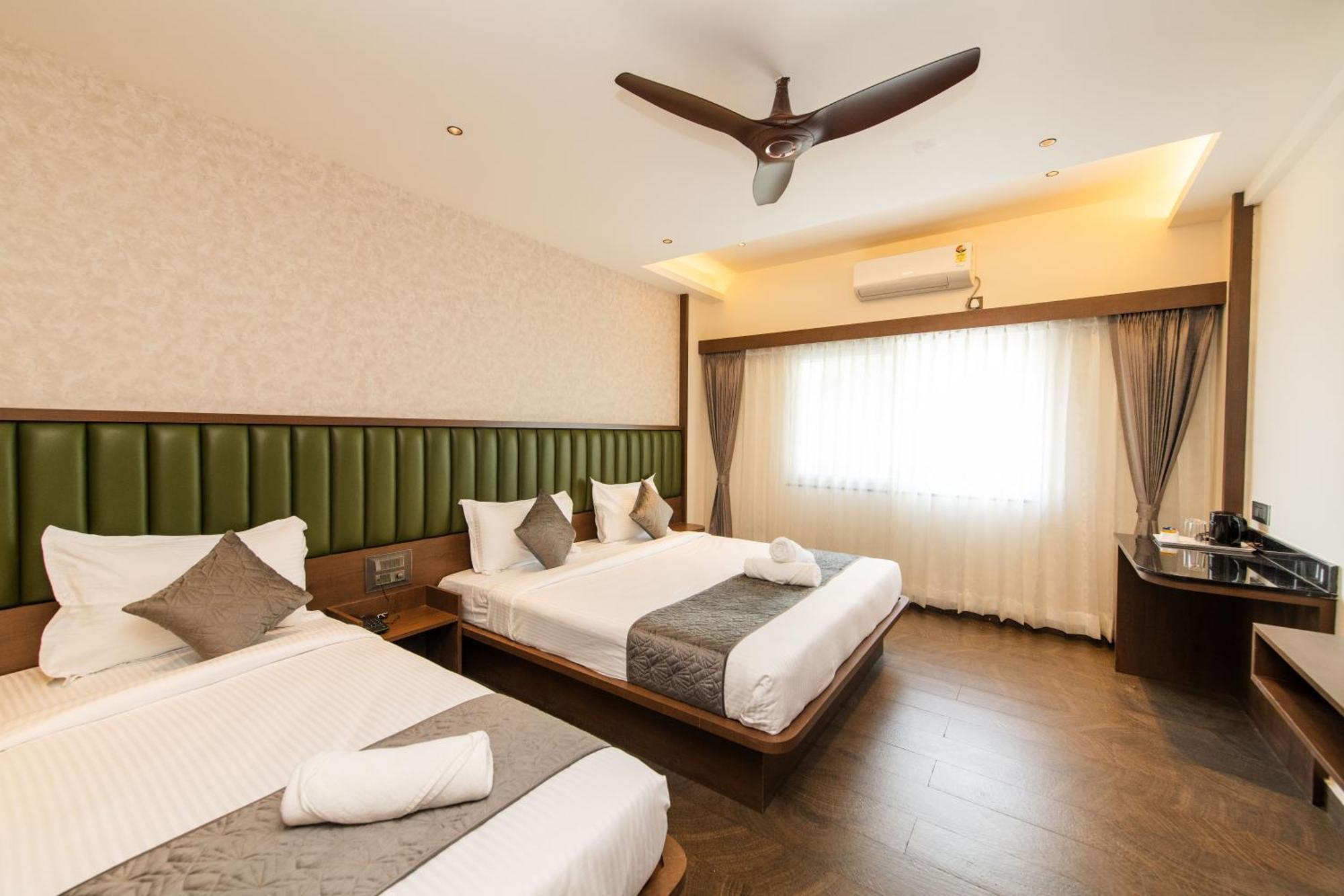 Hotel Mysore Radiance Exterior foto