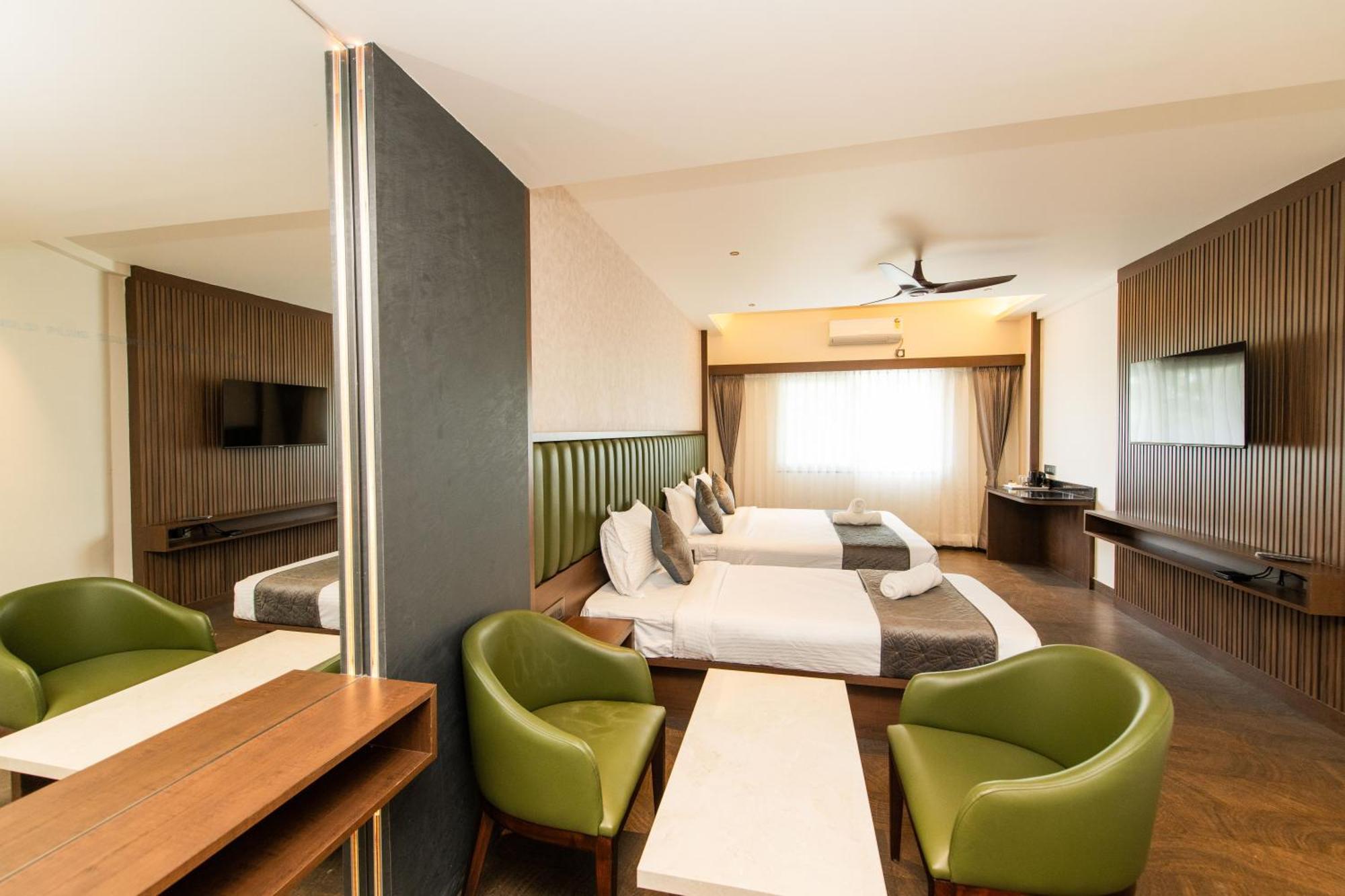 Hotel Mysore Radiance Exterior foto