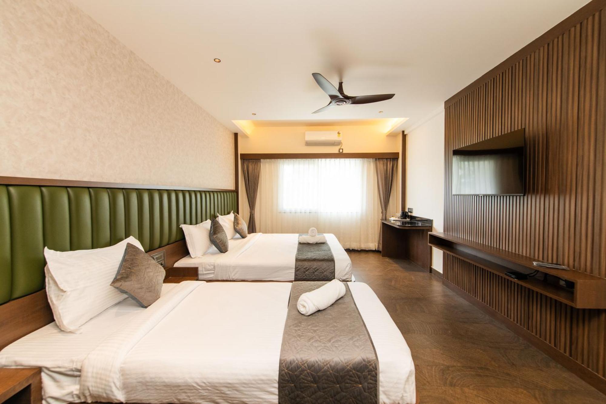 Hotel Mysore Radiance Exterior foto